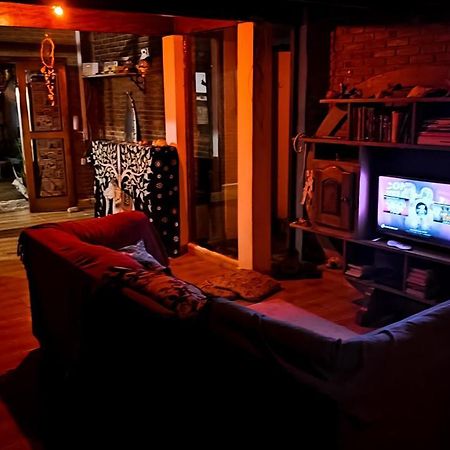 Efferus Hostel Ubatuba Ngoại thất bức ảnh