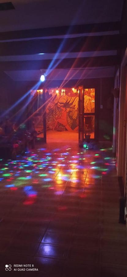Efferus Hostel Ubatuba Ngoại thất bức ảnh
