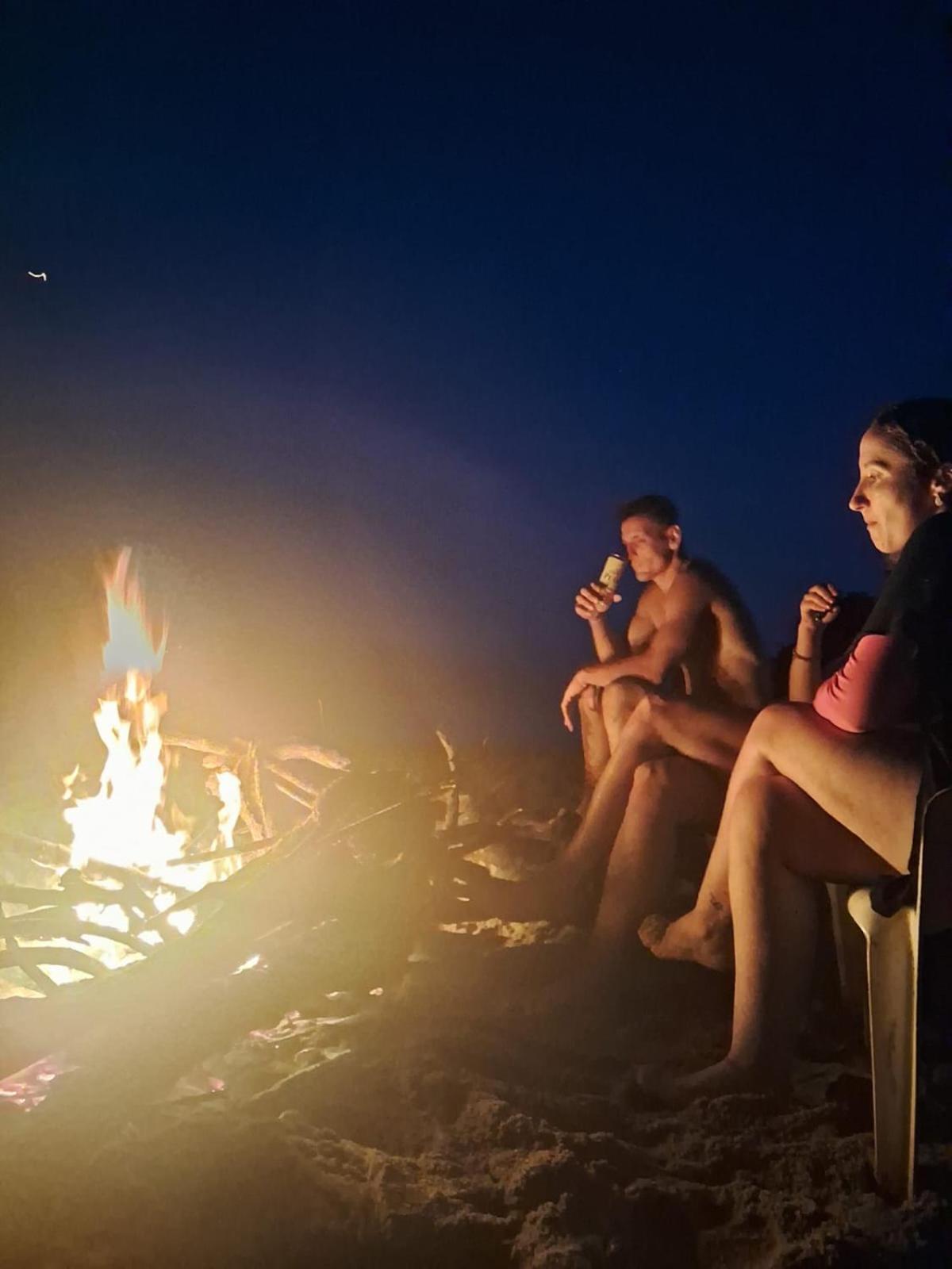 Efferus Hostel Ubatuba Ngoại thất bức ảnh