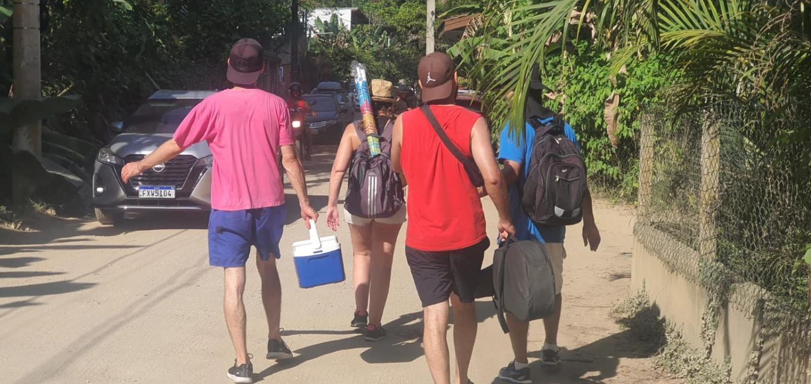 Efferus Hostel Ubatuba Ngoại thất bức ảnh