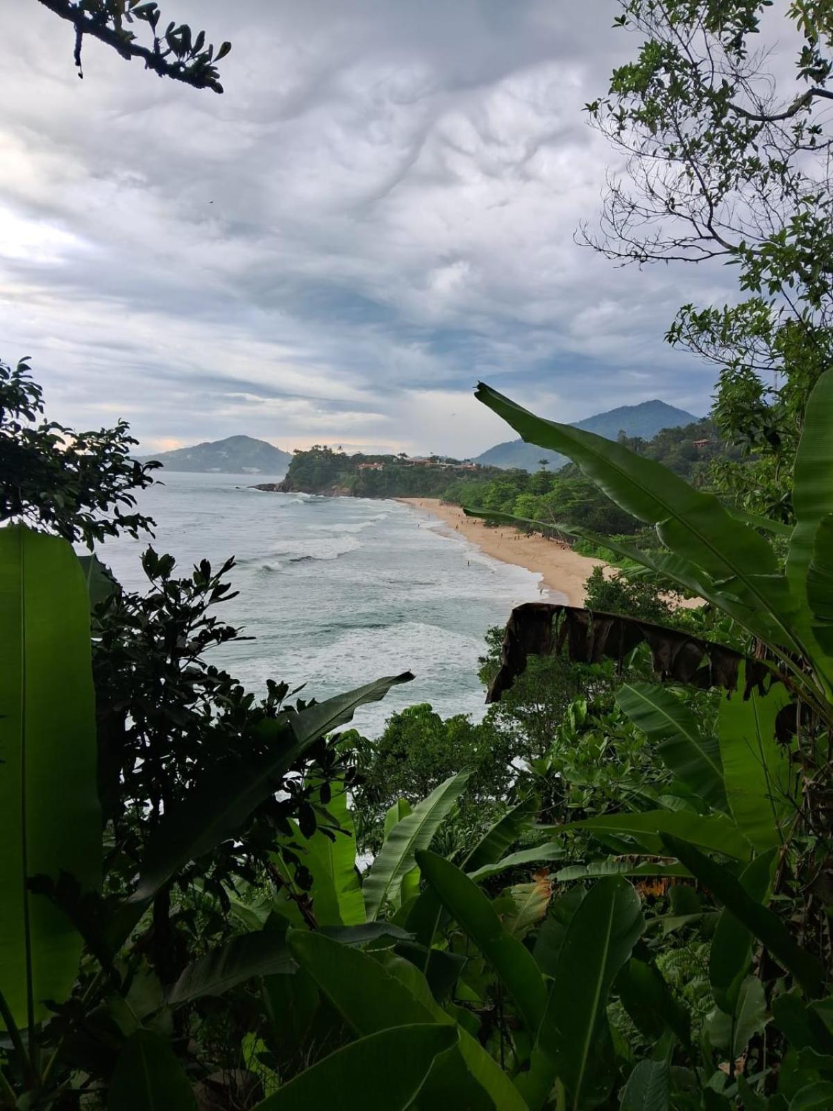 Efferus Hostel Ubatuba Ngoại thất bức ảnh